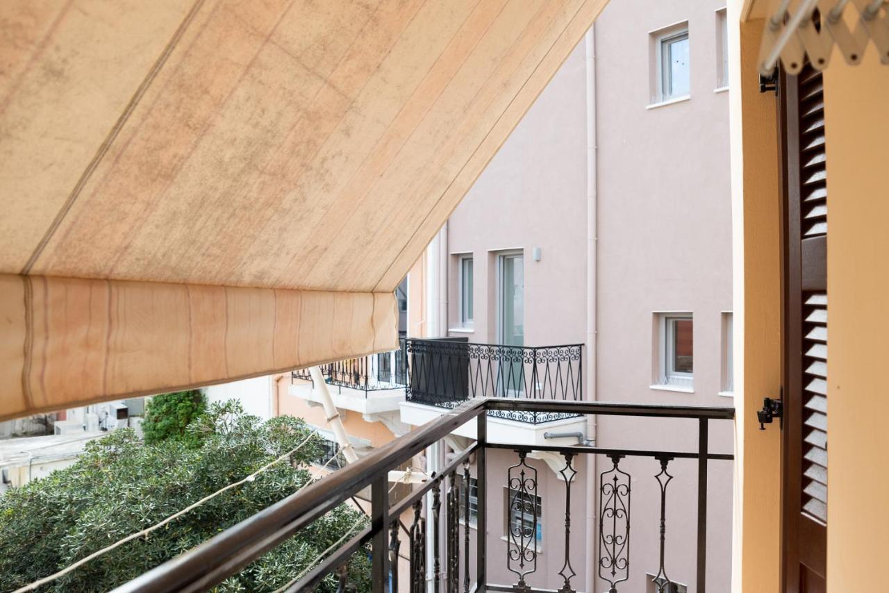 Destino Home Overlooking The Venetian Port Of Chania Chania  Exterior foto